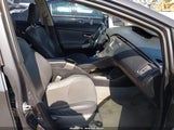 Toyota Prius Four JTDKN3DU8C1493885 fotografie