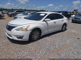 Nissan Altima 2.5 S 1N4AL3AP8EN352056 fotografie