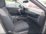 Nissan Rogue Sv Fwd 5N1BT3BA1PC890181 fotografie