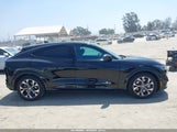 Ford Mustang Mach-E Premium 3FMTK3SU4PMA96985 photo