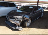Toyota Camry Le 4T1B11HK2KU699625 fotografie