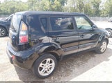 Kia Soul + KNDJT2A26B7211737 снимка