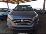 Hyundai Tucson Se KM8J33A48GU180812 fotografie