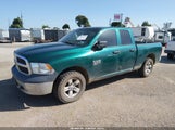 Ram  Classic Tradesman 4X4 6'4 Box 1C6RR7FG0KS645319 fotografie
