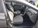Hyundai Elantra Gls 5NPDH4AE9DH331065 fotografie
