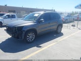 Volkswagen Tiguan Limited 2.0T WVGAV7AXXJK001653 снимка