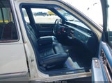 Cadillac Deville 1G6CD53B4M4205270 снимка