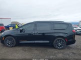 Chrysler Pacifica Hybrid Road Tripper 2C4RC1S79RR134703 fotografie