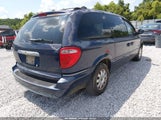 Chrysler Town & Country Limited 2A4GP64L06R751576 photo