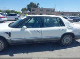 Buick Park Avenue Ultra 1G4CU5315P1605540 fotografie