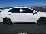 Toyota Corolla L 2T1BURHE1JC044565 photo