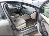 Ford Focus Se 1FADP3F22DL261972 fotografie