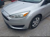 Ford Focus S 1FADP3E23FL354715 photo