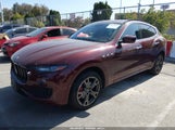 Maserati Levante ZN661XUS8HX243200 photo