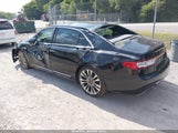 Lincoln Continental Reserve 1LN6L9NC2H5626880 снимка