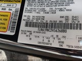 Lincoln Continental Reserve 1LN6L9NC2H5626880 снимка