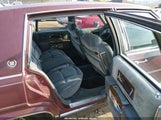 Cadillac Fleetwood Brougham 1G6DW69Y6G9739491 fotografie