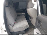 Toyota Tundra Base 5.7L V8 5TFRV54138X050628 fotografie