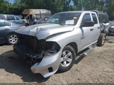 Ram  Express 4X4 6'4 Box 1C6RR7FG7JS327602 снимка
