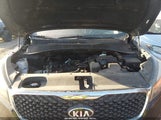 Kia Sorento 2.4L Lx 5XYPG4A33GG060658 photo