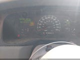 Lincoln Town Car Signature 1LNHM82W22Y650178 photo