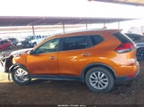 Nissan Rogue Sv JN8AT2MT4HW388732 fotografie