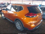 Nissan Rogue Sv JN8AT2MT4HW388732 fotografie