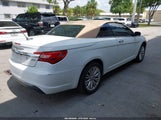 Chrysler 200 Limited 1C3BCBFG6EN156820 fotografie