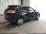 Nissan Rogue S 5N1AT2MK2EC776246 fotografie