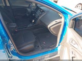 Ford Focus Se 1FADP3F2XGL257804 photo