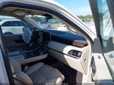 Lincoln Navigator Select 5LMJJ2HT4KEL14017 fotografie