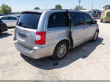 Chrysler Town & Country Touring-L 2C4RC1CG8DR711857 photo