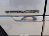 Lincoln Town Car Cartier 1LNHM83W41Y609855 photo