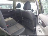 Nissan Rogue Sv 5N1AT2MT6JC804908 fotografie