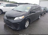 Toyota Sienna Le 8 Passenger 5TDKZ3DC5JS946369 снимка