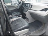 Toyota Sienna Le 8 Passenger 5TDKZ3DC5JS946369 fotografie
