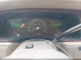 Lincoln Town Car Cartier L 1LNHM85W83Y632054 photo