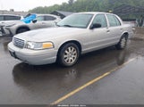 Ford Crown Victoria Lx 2FAFP74V67X142391 снимка
