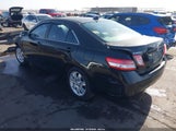 Toyota Camry Le 4T4BF3EK6BR198275 снимка