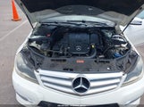 Mercedes-Benz C 250 Sport WDDGF4HB3CA611977 fotografie