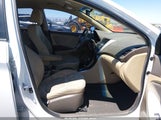 Hyundai Accent Gls KMHCT4AE3CU047358 fotografie