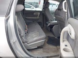 Chevrolet Traverse Ls 1GNKVEEDXBJ352848 fotografie