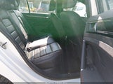 Volkswagen Golf Gti 2.0T Autobahn W/Performance Package 4-Door 3VW547AU2FM098536 photo
