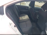 Toyota Corolla Le JTDEPRAE5LJ020999 photo