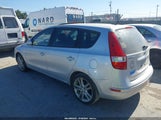 Hyundai Elantra Touring KMHDC86E29U026949 photo