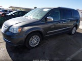 Chrysler Town & Country Limited 2C4RC1GG1FR590974 fotografie