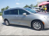 Chrysler Pacifica Touring L 2C4RC1BG7JR356077 fotografie