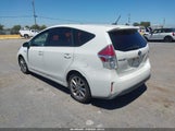 Toyota Prius V Five JTDZN3EU7FJ037779 fotografie