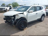Nissan Rogue S KNMAT2MT2HP601845 снимка