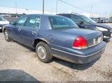 Ford Crown Victoria 2FAFP73W4WX180680 снимка